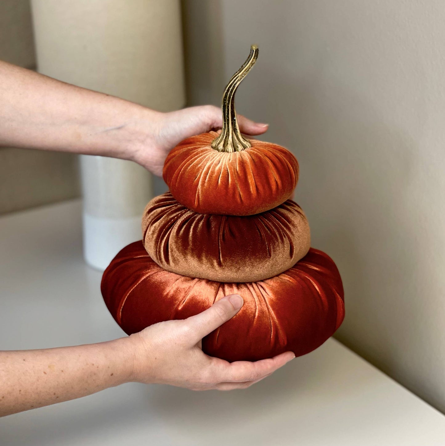 Velvet Pumpkin Stack, Thanksgiving centerpiece: Option 9: Hot Pink Ivory Pink