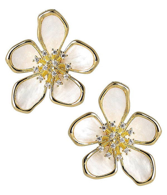 Elinore - Mother of Pearl Floral Earring - WS