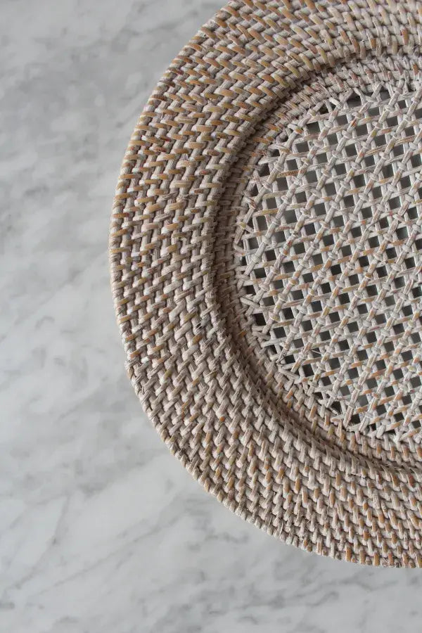Rattan Charger