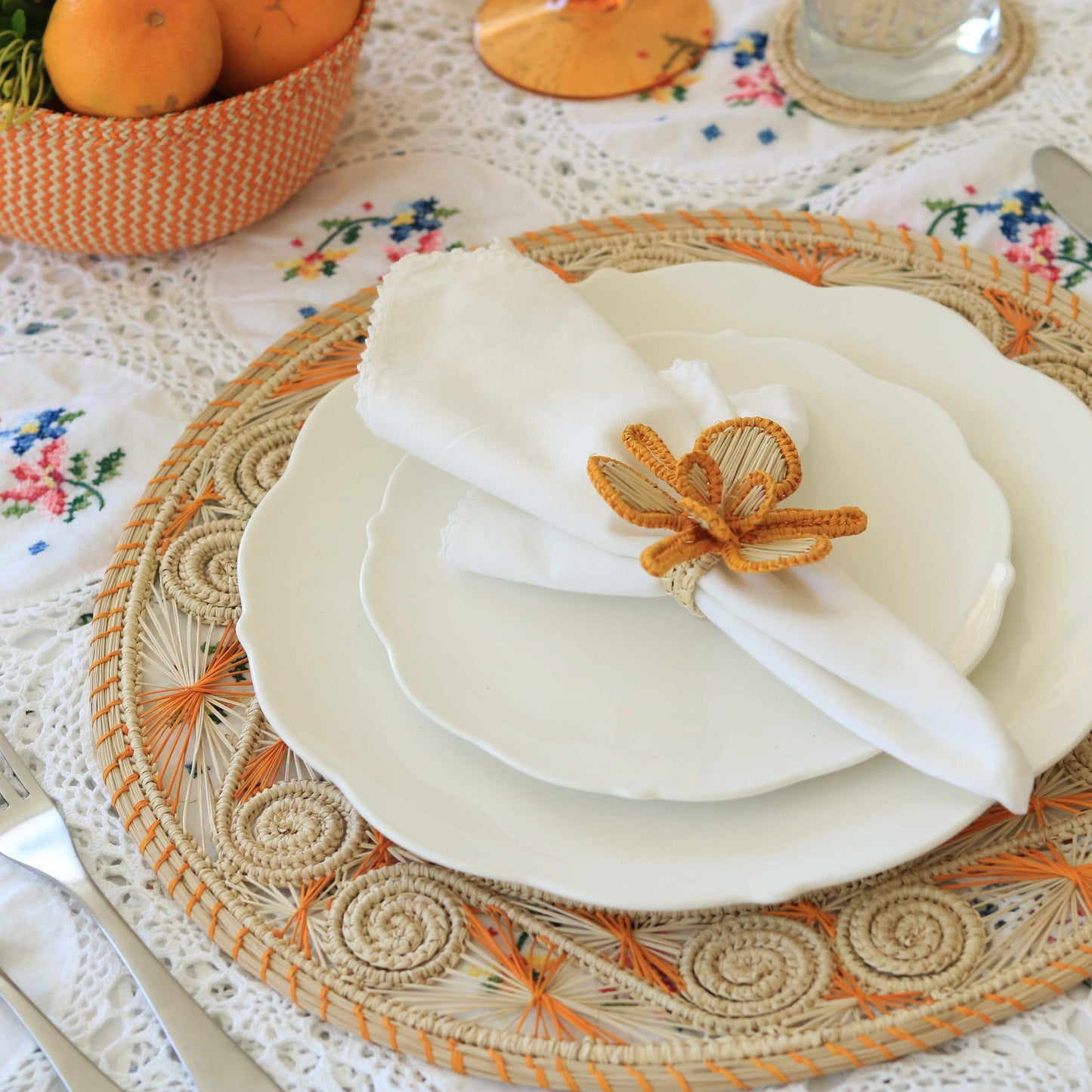 Caracoli Placemat: Natural/no Color / 13.7 Inches