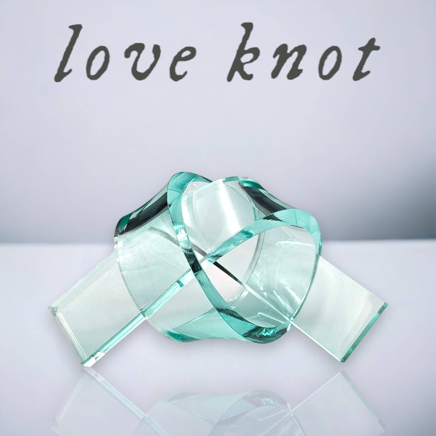 Acrylic Love Knot Green