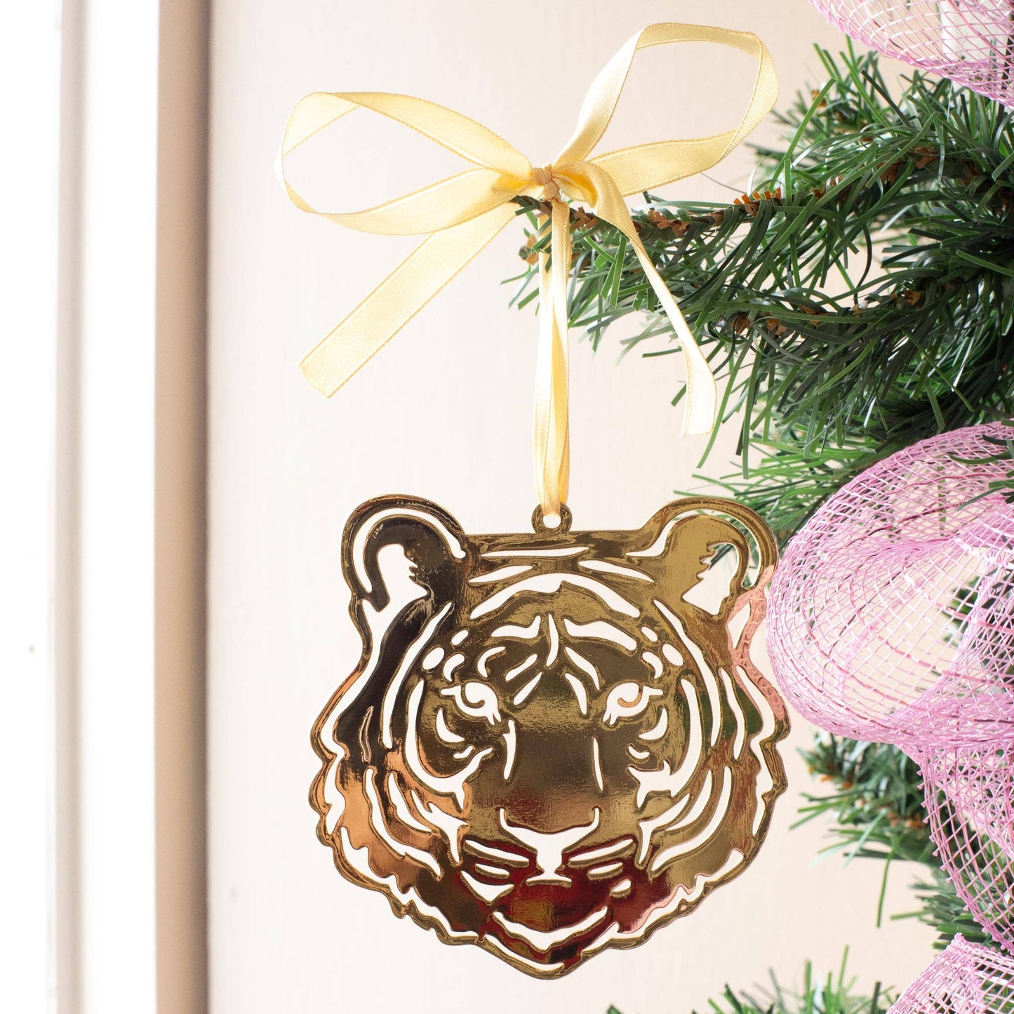 Tiger Face Ornament Gold 4"
