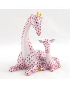 Herend Mother And Baby Giraffe Raspberry