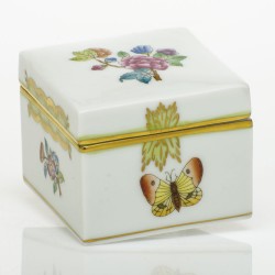 Herend Queen Victoria Square Box
