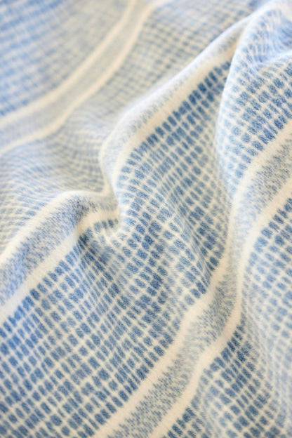 Market Stripe Fog Blanket: Original