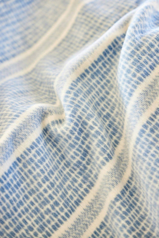 Market Stripe Fog Blanket: Original