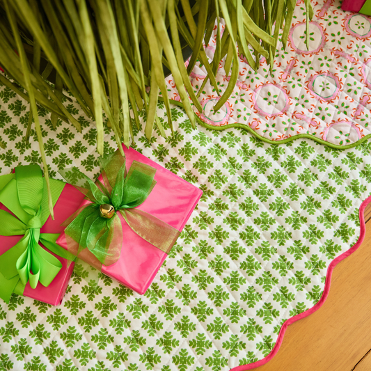 Brushstrokes Green Tree Skirt: One Size