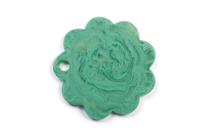 Green Scallop Resin Charcuterie Board | Hand-Poured Resin