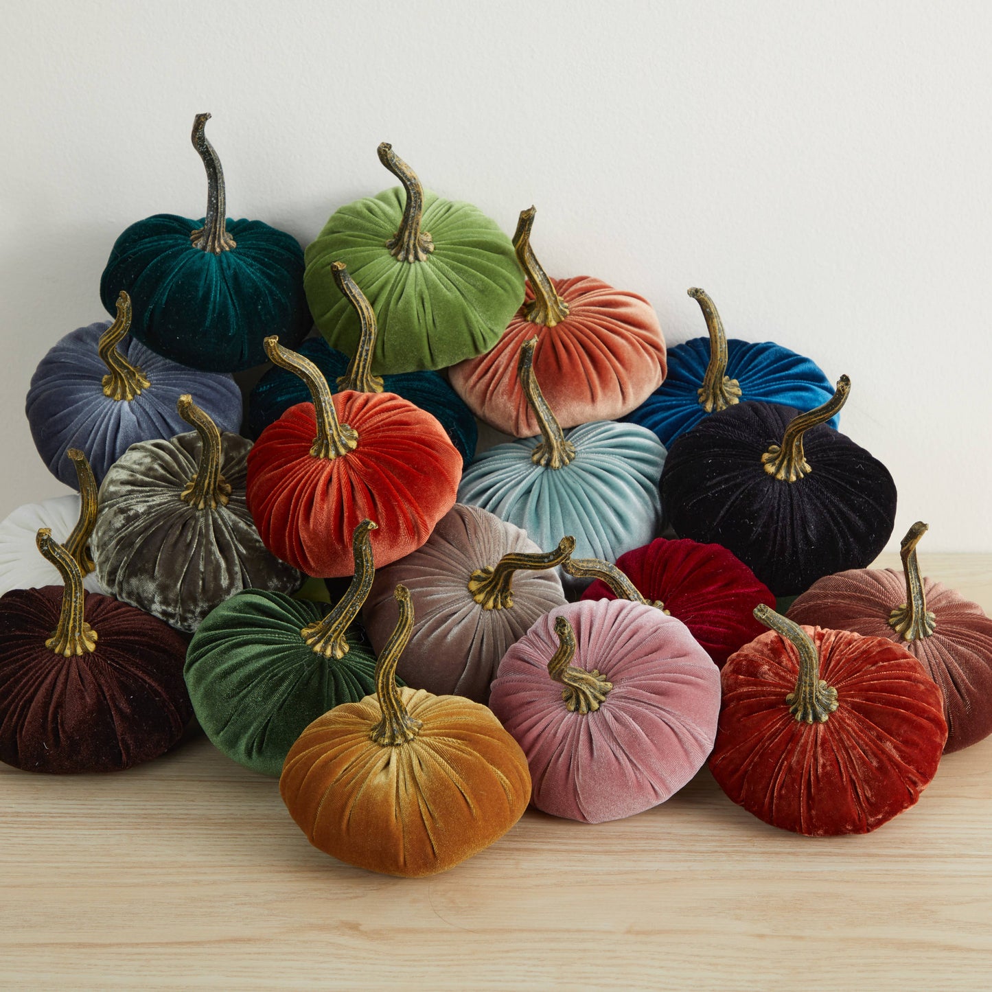 Pumpkin Small Velvet, Valentine's mantel, Autumn table, Gift: Fern