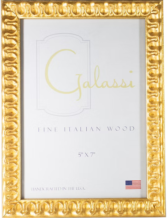 Gold Swoop Picture Frame