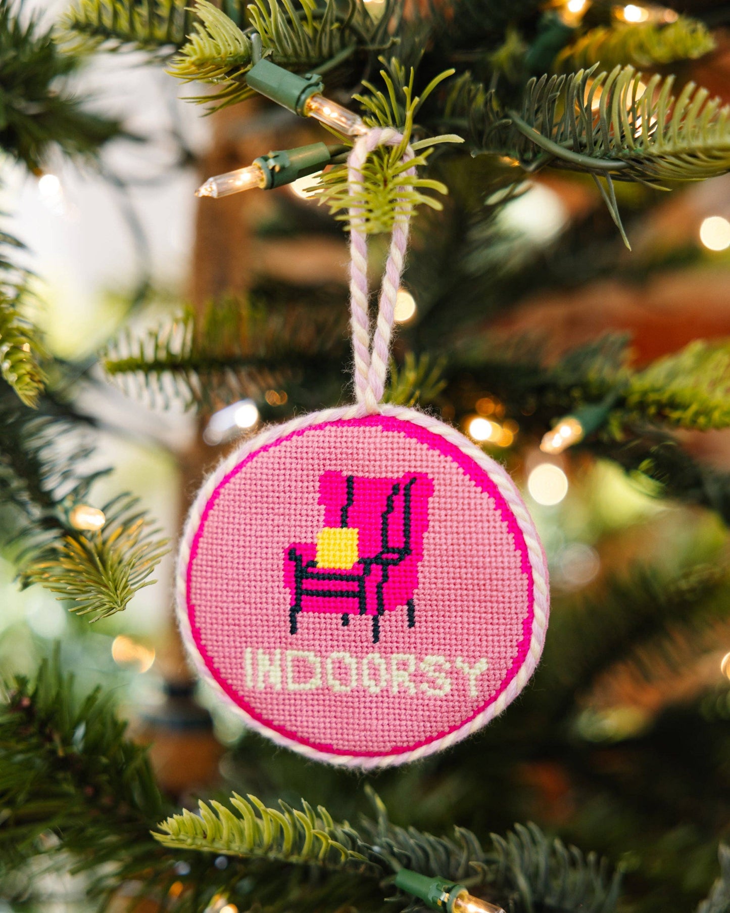 Needlepoint Ornament - Indoorsy