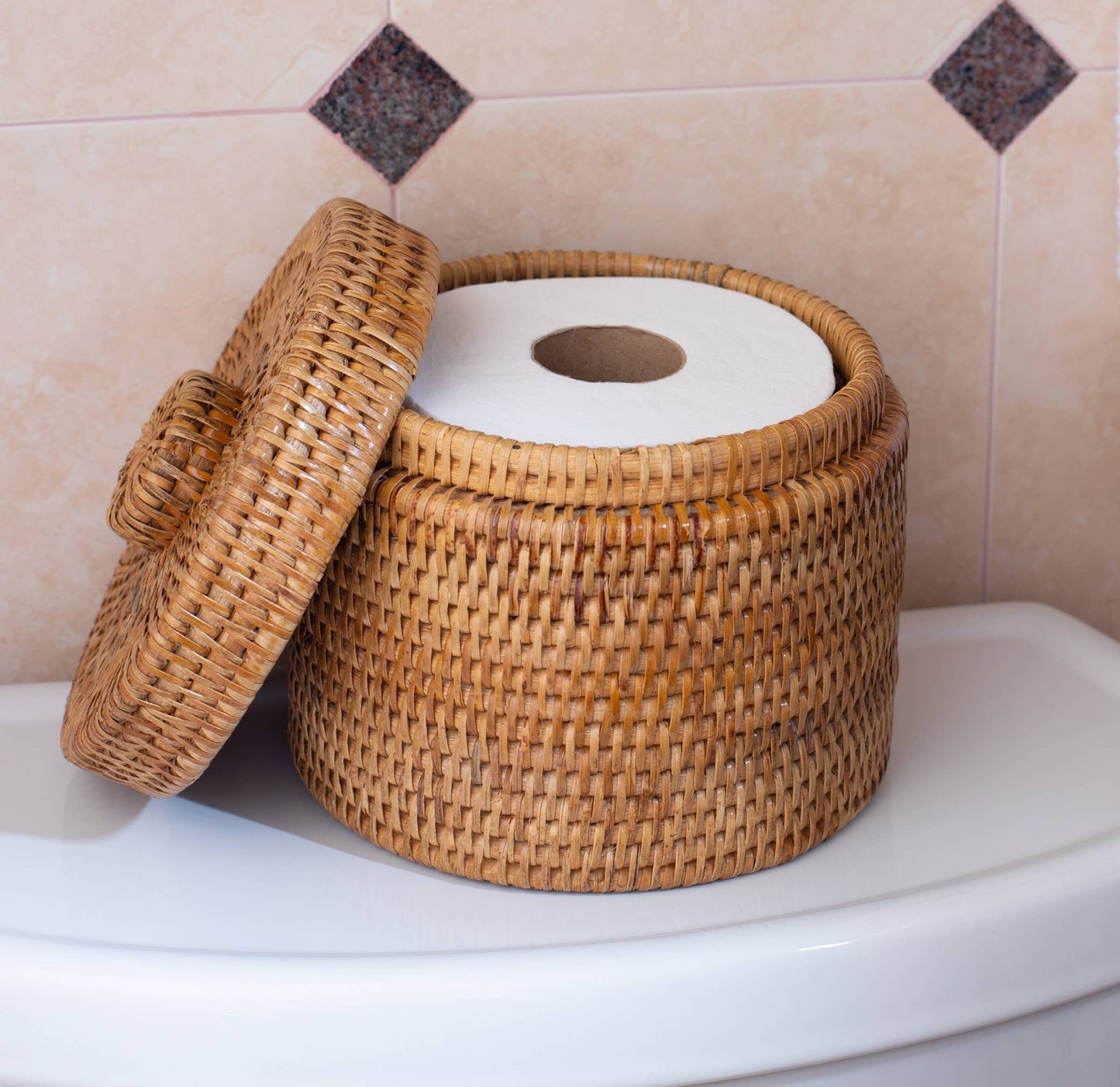 Rattan Round Single Tissue Roll Box: Honey Brown