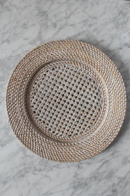 Rattan Charger