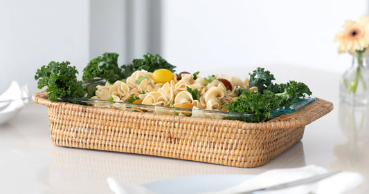 Rattan Rectangular Baker Basket with Pyrex – 13 Inch: White Wash