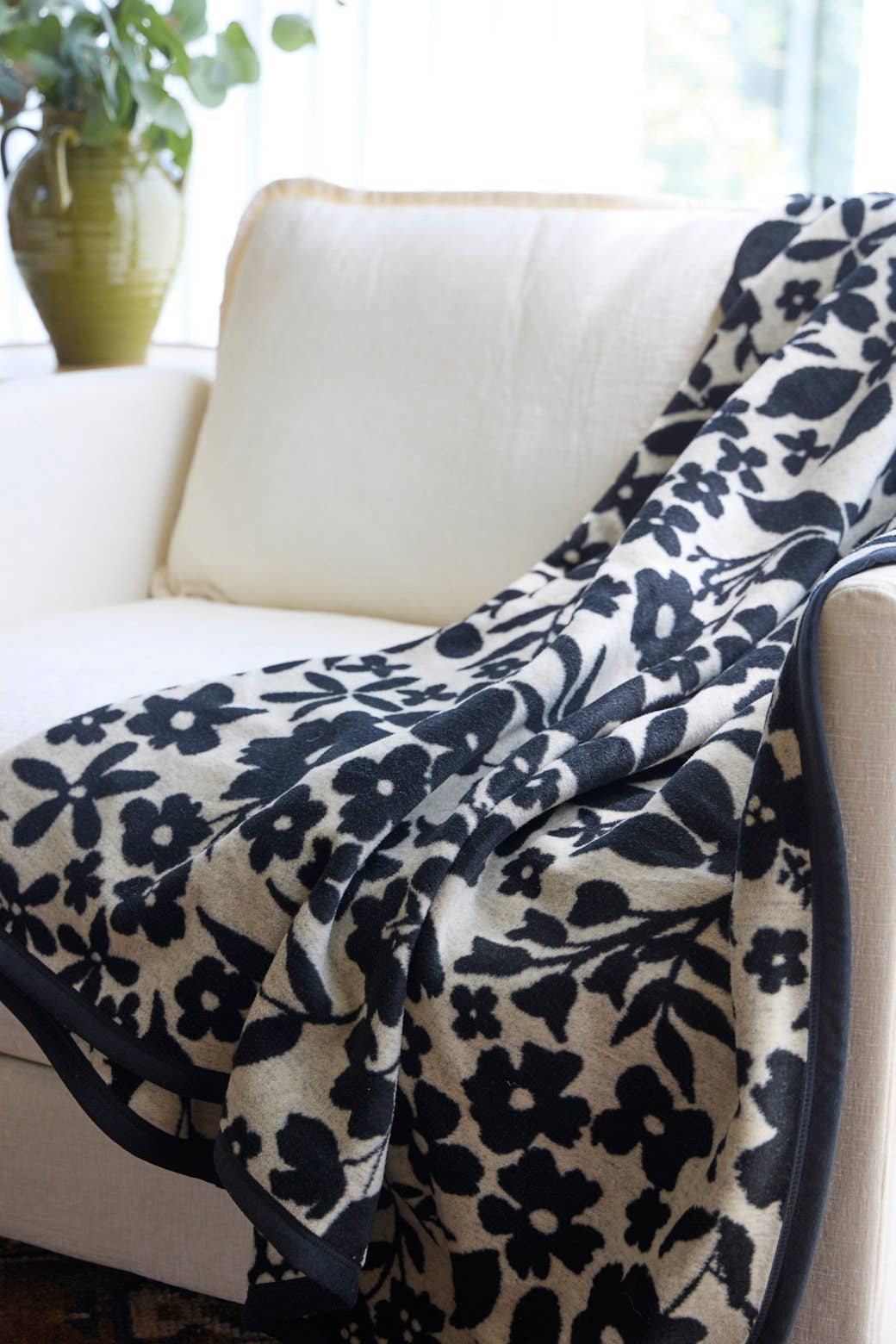 Midnight Floral Blanket: Original Size