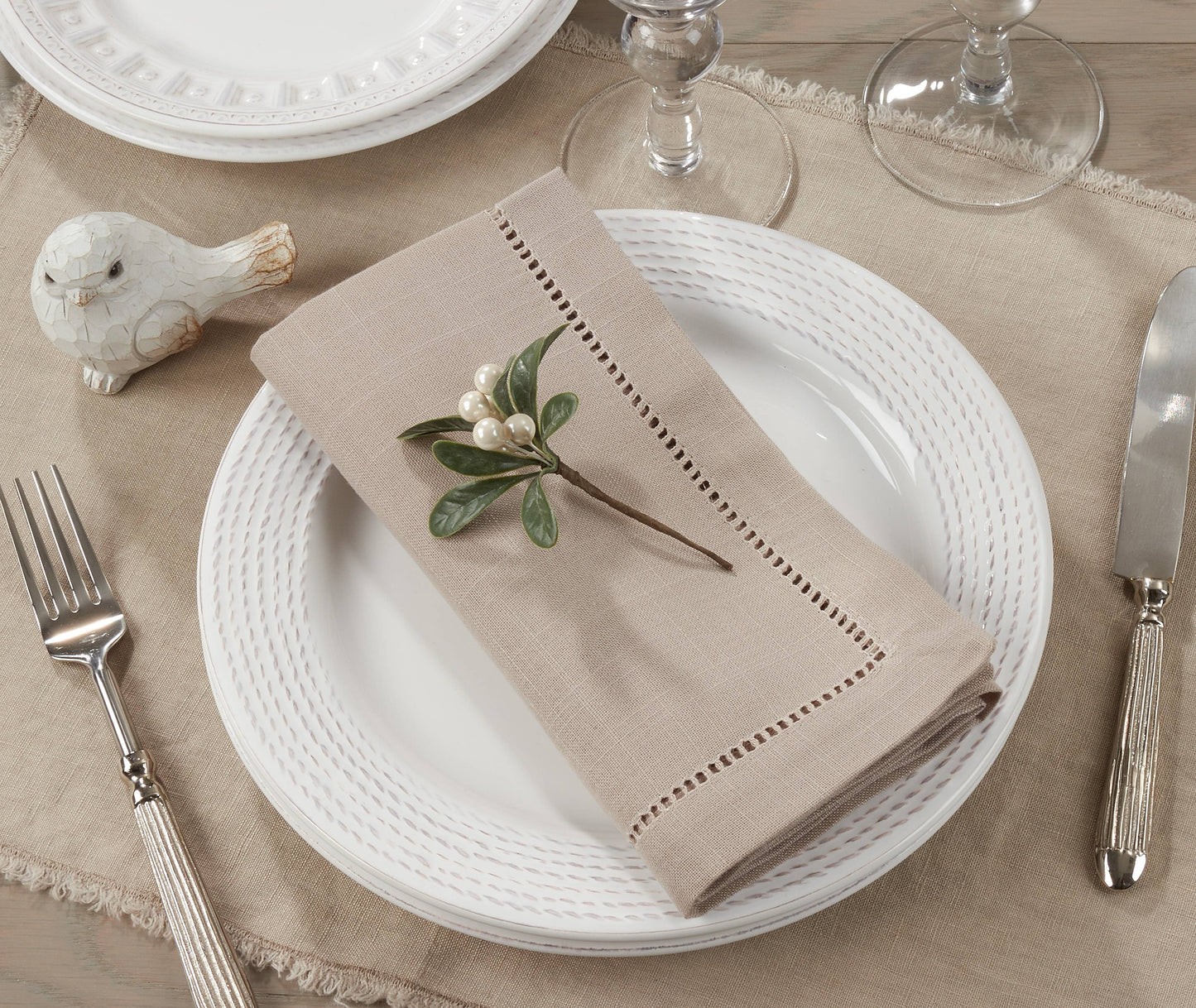 Poly Hemstitched Dinner Napkin: Pink / 20"