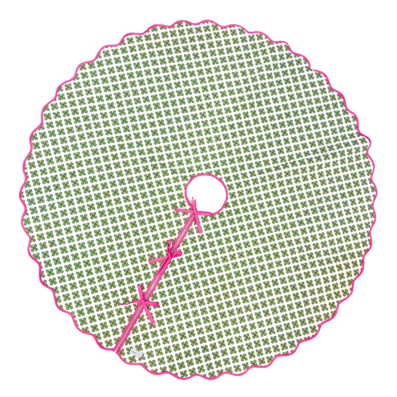 Brushstrokes Green Tree Skirt: One Size