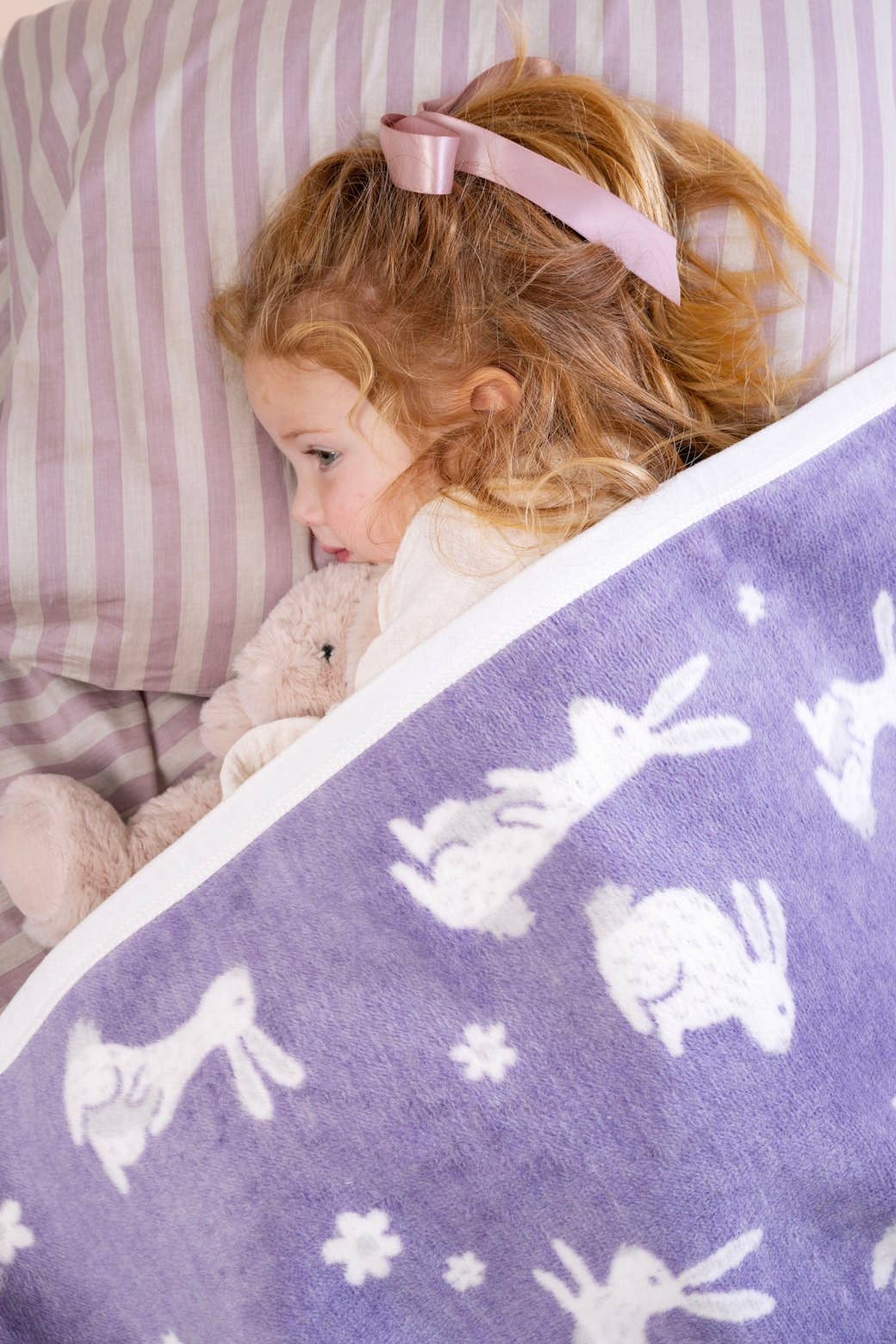 Snuggle Bunny Mini Blanket: Mini