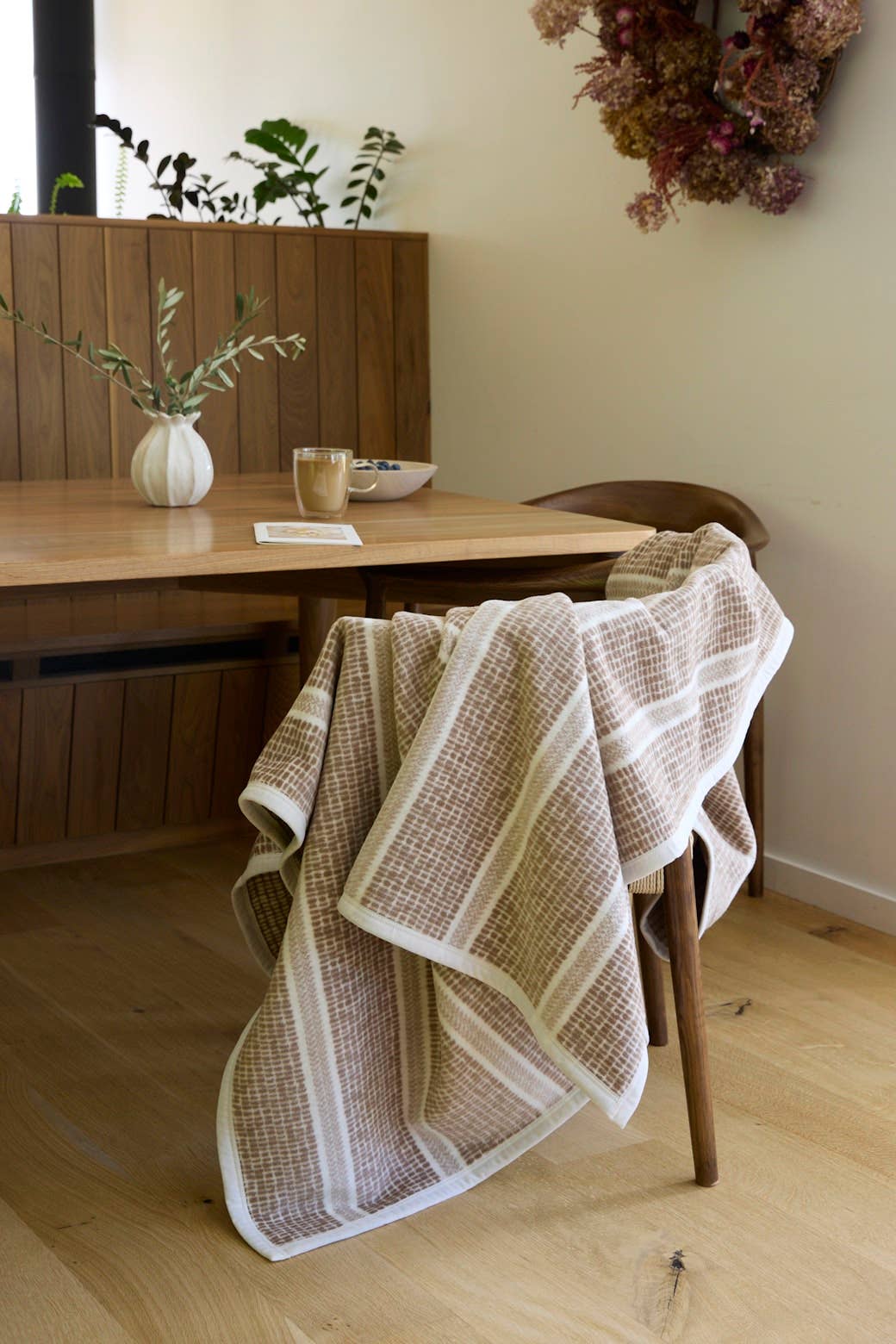 Market Stripe Sepia Blanket: Original