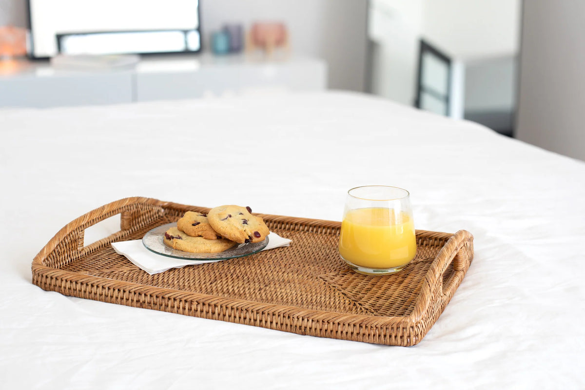 Rectangle Rattan Serving Tray with Removable Glass Insert: Honey Brown