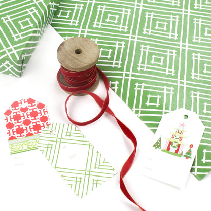 White and Green Lattice Gift Wrapping Paper
