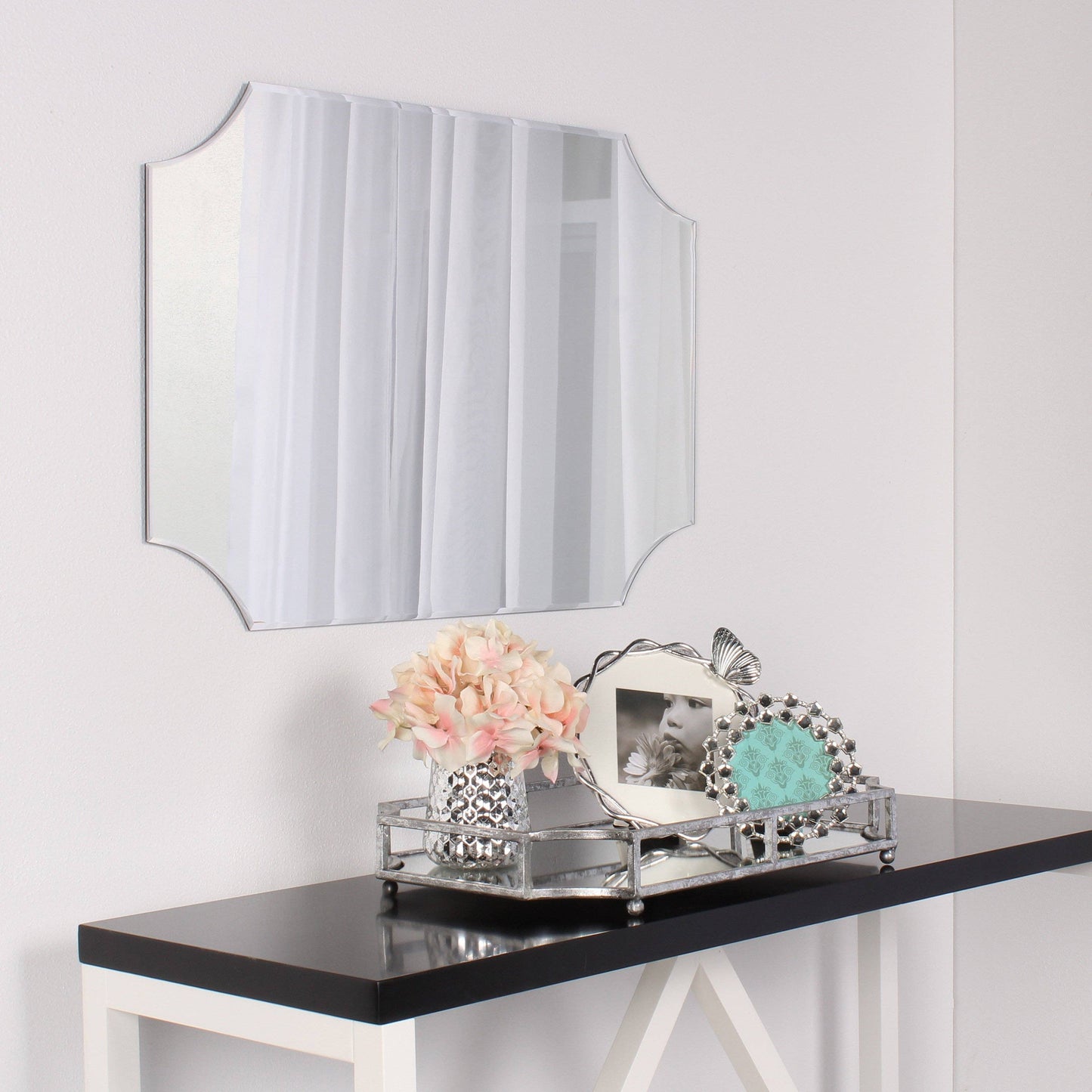 Gold Mirrored Scalloped Decorative Tray
