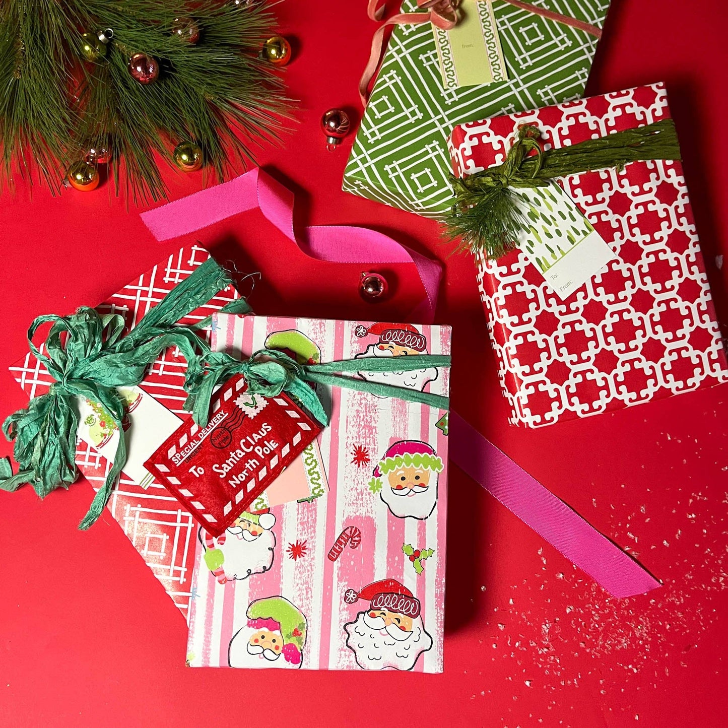 White and Green Lattice Gift Wrapping Paper