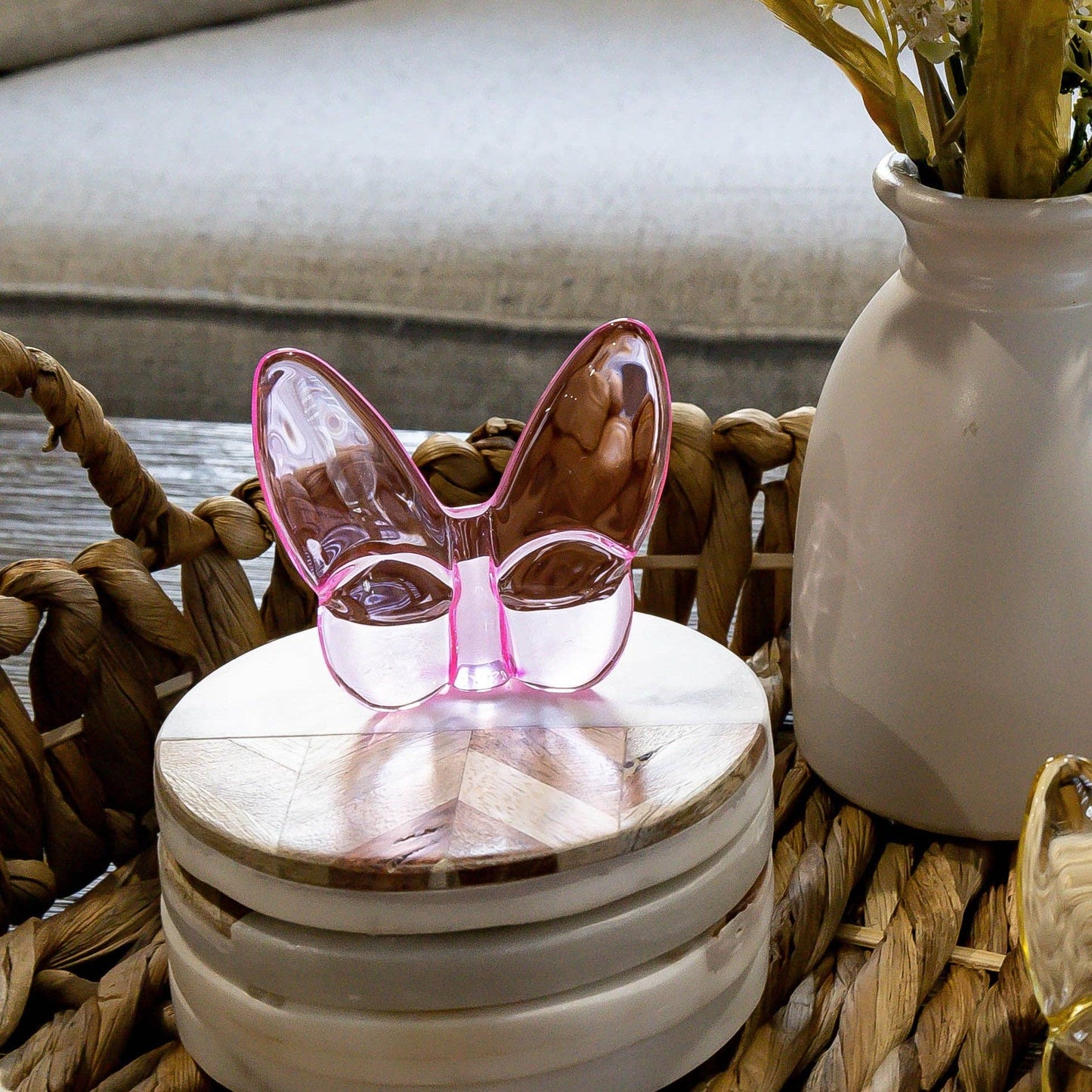 Le Mariposa Crystal Butterfly Figurine in Pink