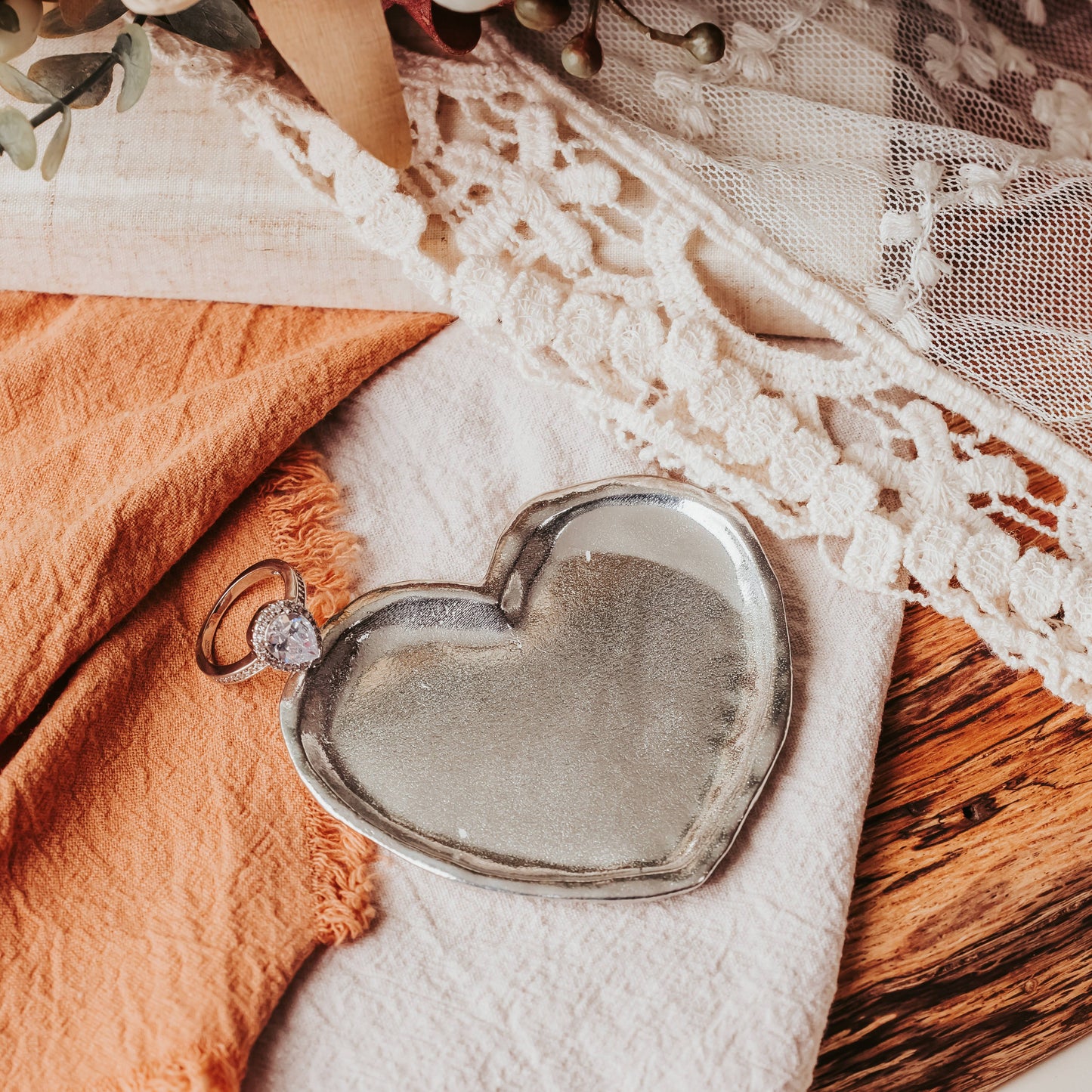 Handmade Pewter Coin Dish - Ring Dish - Jewelry Dish: Plain Heart Dish