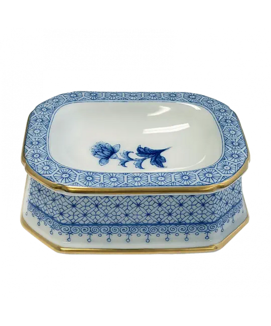 Mottahedeh Cornflower Blue Lace Master Salt