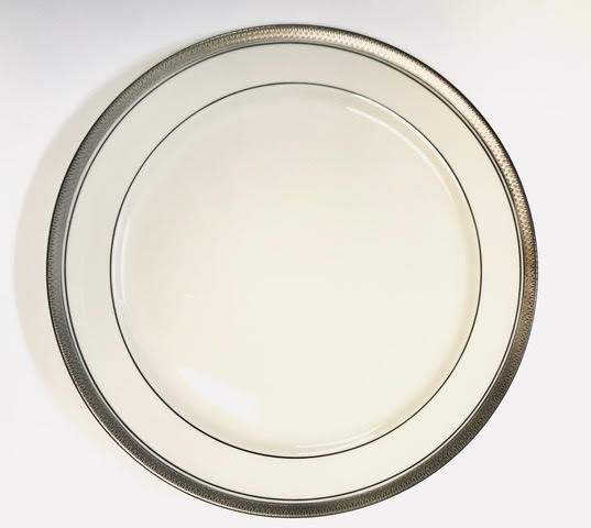 Pickard Geneva dinner plate ivory & platinum