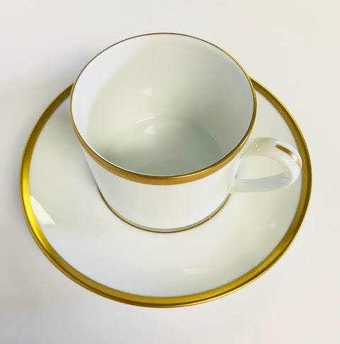 Pickard signature ultra white gold cup & saucer
